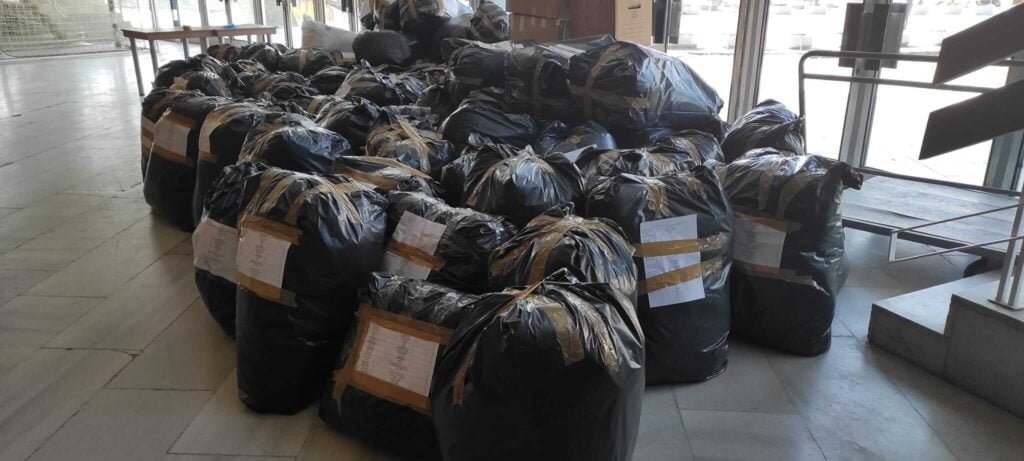 220 кашона с хуманитарна помощ тръгват от Варна към Турция и Сирия