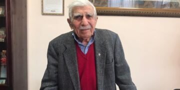 Възрастен арменец с дълбока и мъдра изповед