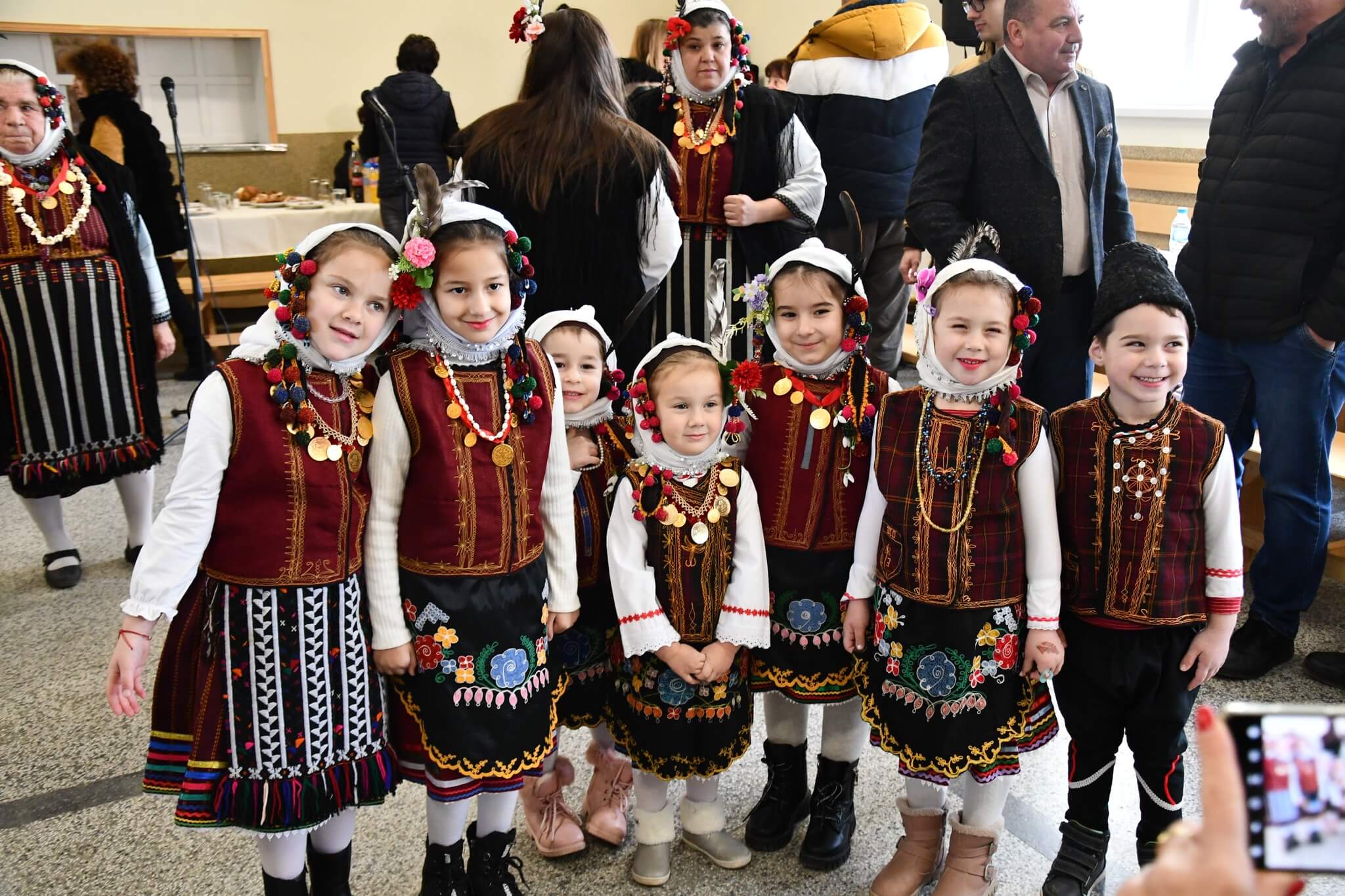 В селата Голица, Кривини и Солник отбелязаха Петльовден (СНИМКИ)