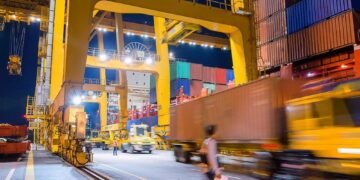 Икономистите очакват бавно възстановяване, но и ниски нива на ръст през 2023 г.