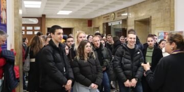 Голям интерес към първия за 2023 г. Ден на отворени врати за кандидат-студенти в Икономически университет – Варна