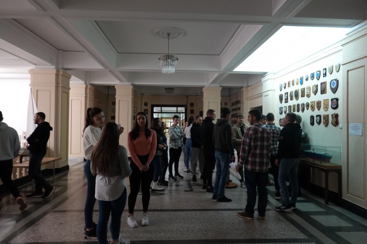 25 кандидат-курсанти се явиха пред приемна комисия във ВВМУ "Н. Й. Вапцаров"