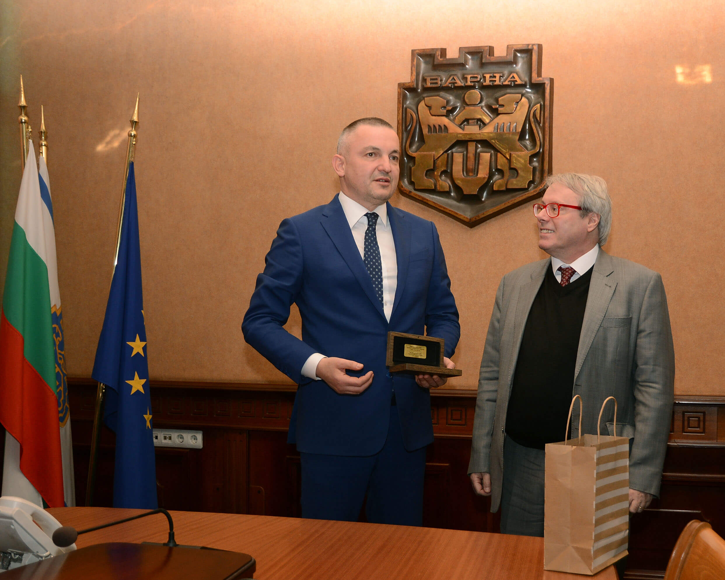 Кметът на Варна обсъди развитието на транспортната инфраструктура с посланика на Франция