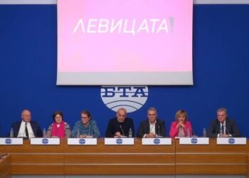 ЛЕВИЦАТА!: България да наложи забрана за внос на зърно, млечни продукти, яйца, плодове и зеленчуци от Украйна