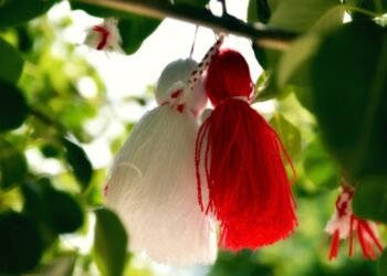 Избират с конкурс най-красивата мартеница в Дългопол