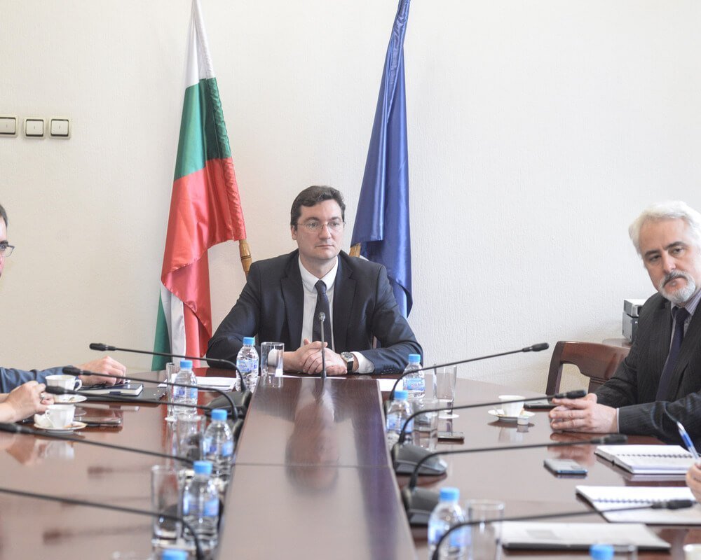 Крум Зарков: С бързи решения депутатите се опитват да задушат справедливия гняв на хората