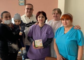 Музикалната приказка „Добрите феи” вече оцветява ежедневието на децата от ДМСГ във Варна