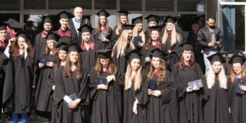 Абсолвентите от випуск 2022 на Корабостроителен факултет при ТУ-Варна получиха своите дипломи