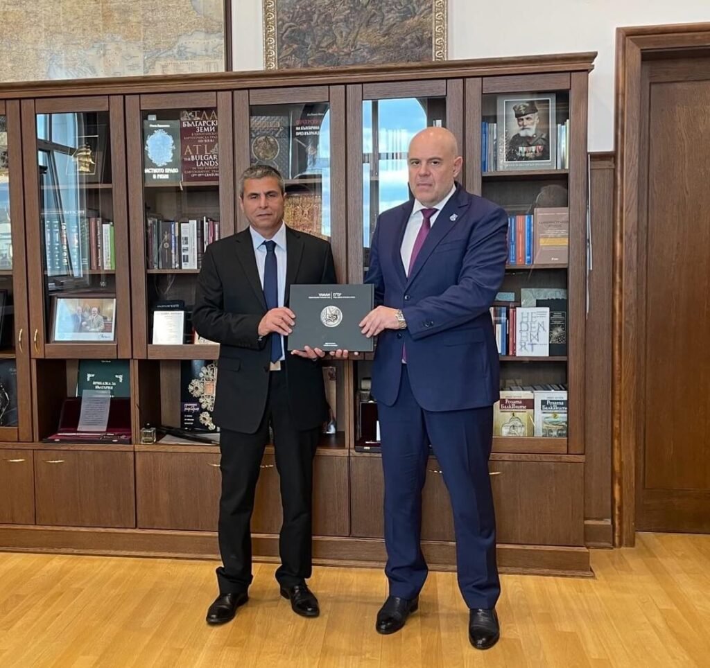 Главният прокурор Иван Гешев получи благодарности от израелски представители за предотвратяване провеждането на т.нар. „Луковмарш“