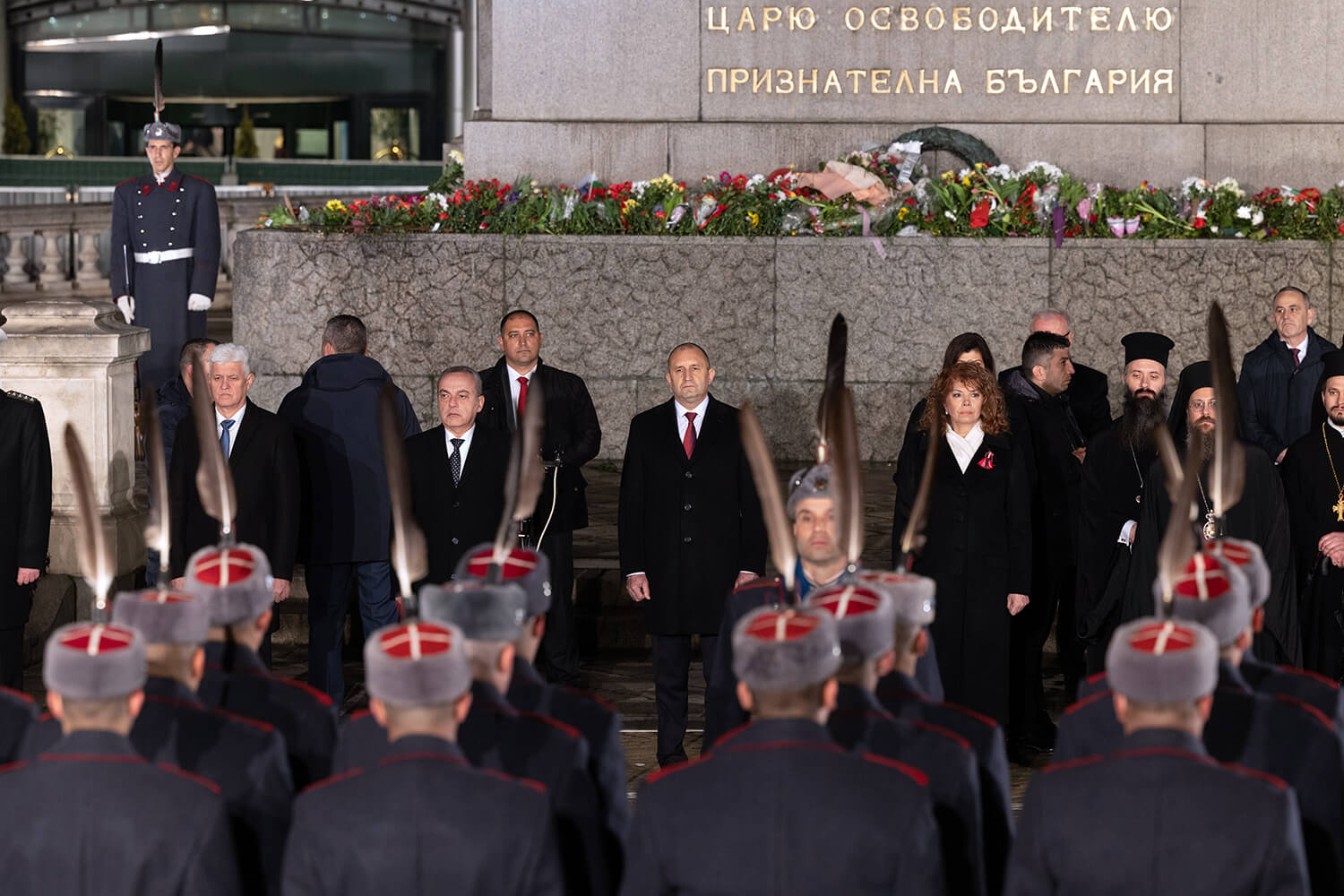 Президентът Румен Радев: Народ, който допусне да подменят историята му, е обречен да изгуби и свободата си