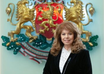 Вицепрезидентът: България се нуждае от редовен кабинет със стабилно мнозинство