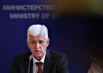 Военният министър след въпрос на Ивайло Мирчев: Твърдението за изпращане на български войски в Украйна е невярно