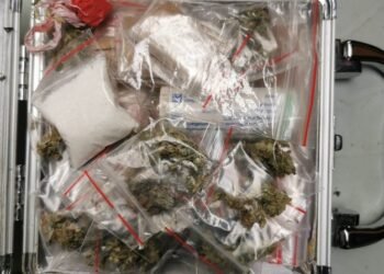 Във Варна задържаха мъж и жена наркоразпространители