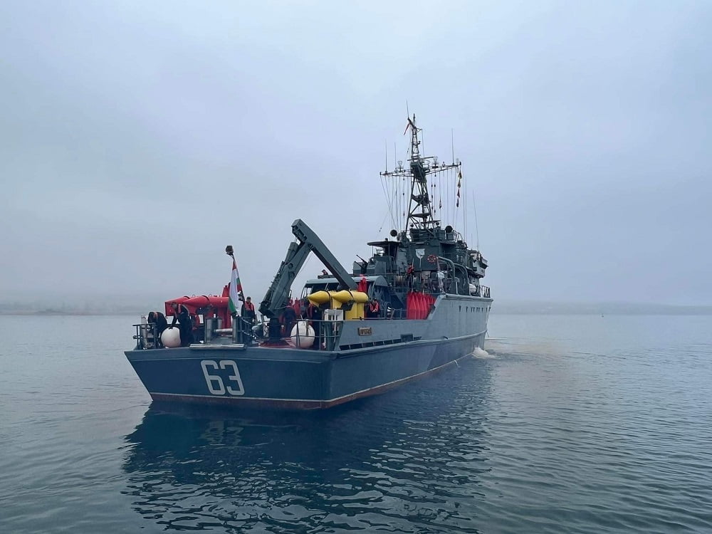 Фрегата “Верни” и базов миночистач “Прибой” отплаваха за участие в ,,SEA SHIELD 2023”