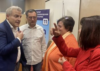 Петър Москов, КОД: Решението е задължително основно образование и никакви социални помощи за нарушителите