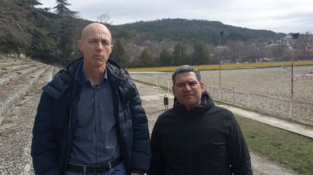 Коста Стоянов, "Възраждане": Конната база във Варна тъне в мизерия!