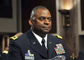 Лойд Остин: САЩ не търсят конфликт с Иран, но няма да се поколебаем да действаме