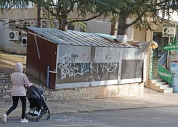 Административният съд във Варна прие съдебно-техническата експертиза за преместваеми обекти в к.к. „Златни пясъци“