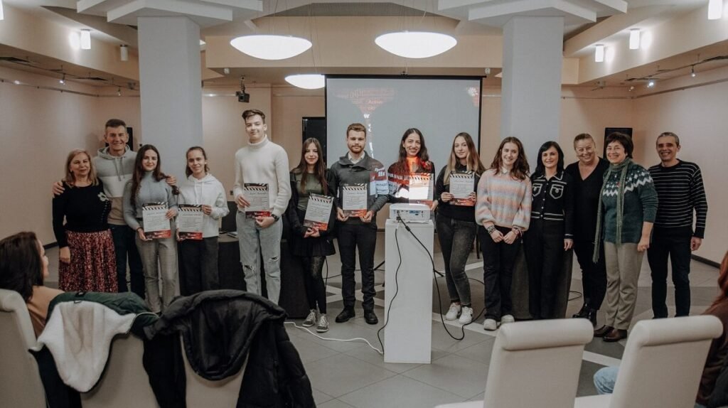 Младежи от Варна се борят с насилието, чрез филми по реални истории