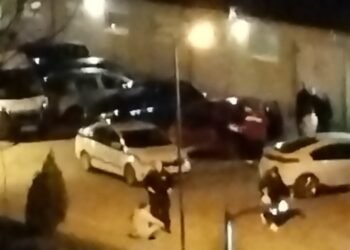 Юмруци вместо цветя: Мъж нападна бившата си приятелка навръх 8 март във Варна