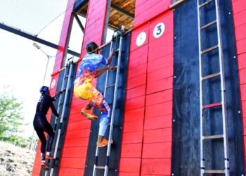 Школа по пожароприложен спорт „Огнеборец“ кани варненци на открито занятие