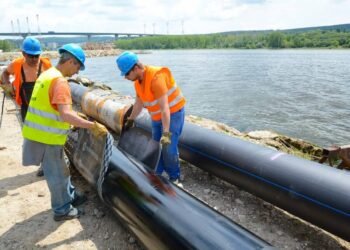 Една година се забави разрешителното за тръбопровода във Варненското езеро