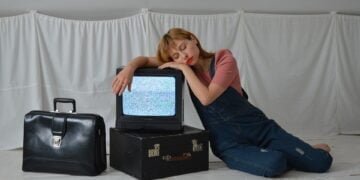 Изгониха наемателка от общинско жилище във Варна след натрупани над 17 000 лв. борчове и други “прегрешения” (ВИДЕО)