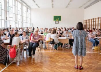 Търсят се проекти на варненски училища за подобряване мотивацията и уменията за учене на учениците