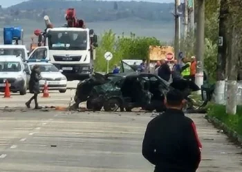 Прокуратурата разследва тежката катастрофа в Бозвелийско, в която загина 22-годишна жена
