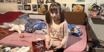 Малката Ани от Варна и семейството й се нуждаят от нашата помощ!