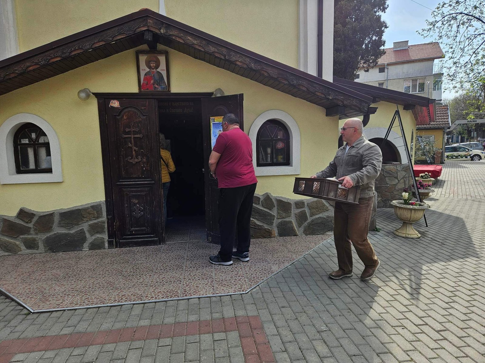 храм "Св. Княз Борис - Михаил" в кв. "Аспарухово"