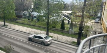 Варненец: Недобросъвестни водачи застрашават останалите с малоумните си маневри до пешеходна пътека!