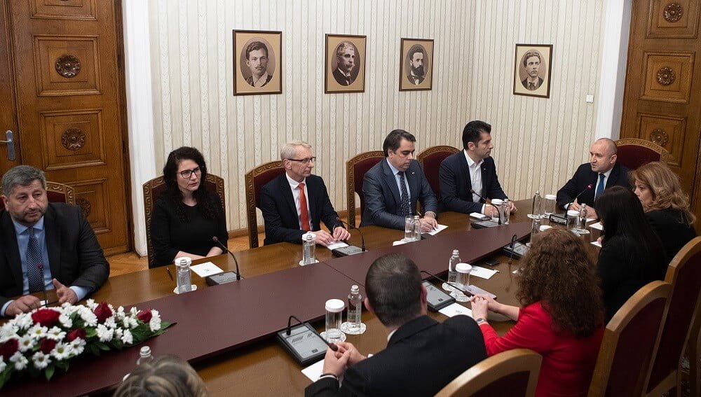 Президентът: Приемането на бюджет и на законодателството, изискват ясна отговорност от парламента