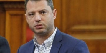 Делян Добрев: Единственото, което постигна "Промяната" е увеличение на цените на основните хранителни стоки с 50 до 100%