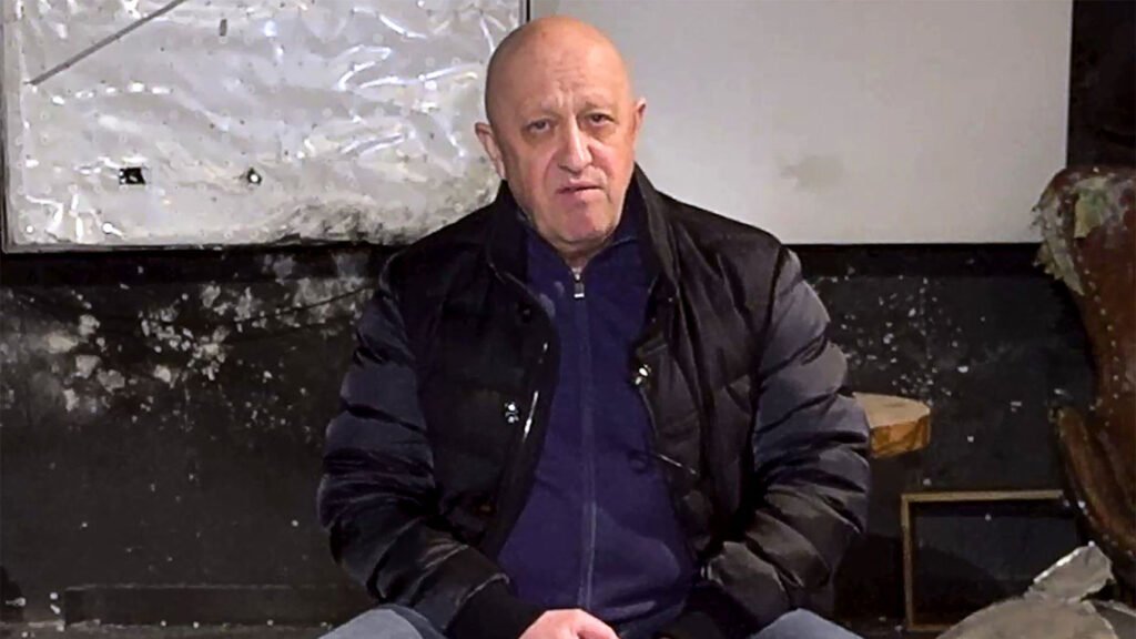 Евгений Пригожин се е разбил със самолет в руската Тверска област