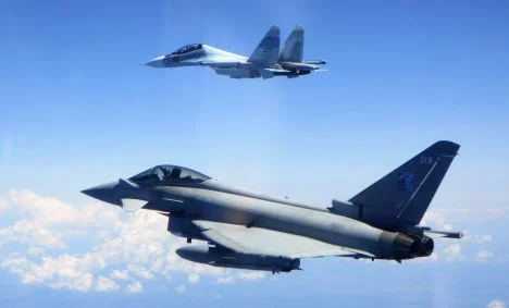 Изтребители на НАТО прехванаха руски военни самолети над Балтийско море