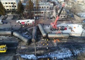 Ефективни присъди за двамата машинисти от влаковата катастрофа на гара Хитрино