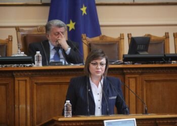 Корнелия Нинова: Новото българско антисоциално правителство отхвърли увеличение на минималната заплата, но ние няма да се откажем