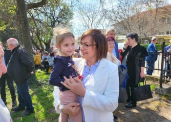 Корнелия Нинова, БСП: Трябва да пазим децата!