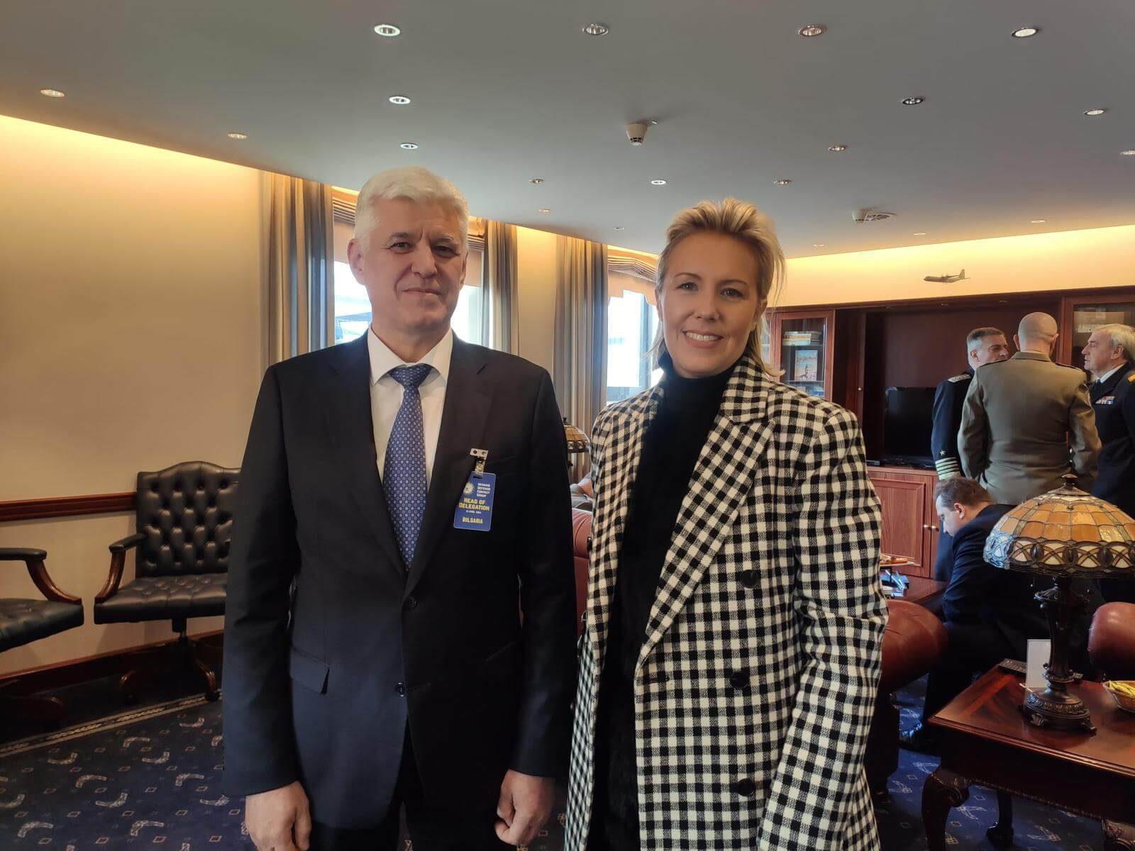 Министърът на отбраната Димитър Стоянов участва в заседанието на Контактната група за предоставяне на отбранителна помощ на Украйна