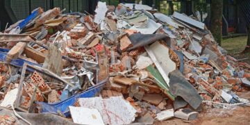 От днес се въвежда Електронна система за трансграничния превоз на отпадъци