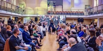 Събитие с благородна кауза събра красавици и елитни гости в Юнашкия салон на Варна