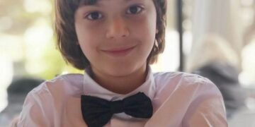 Талантлив 9-годишен пианист от Варна играе футбол, шах, плува и владее 4 езика! (ВИДЕО И СНИМКИ)