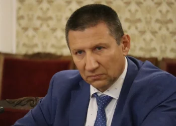 Борислав Сарафов заминава на работно посещение в Израел