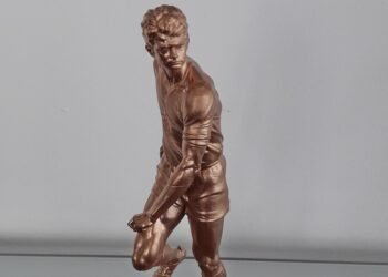 Издигат паметник на Гунди в София