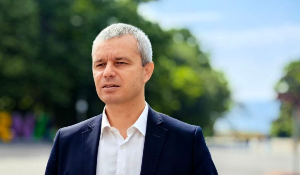 Костадин Костадинов: В момента борбата е само за постове и министерски кресла, народът не ги интересува