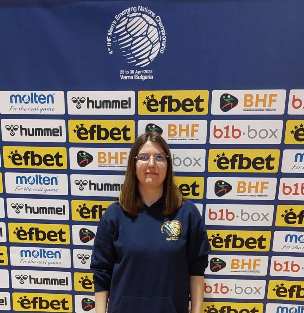 Стела – момичето, което свързва екологията и спорта