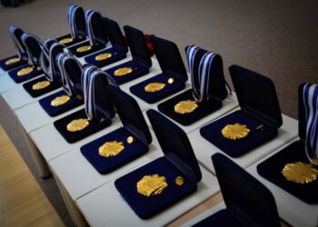 ОУ „Васил Априлов“ и ОУ „Добри Чинтулов“ ще си поделят награда „Варна“ в категория „Колектив на годината“