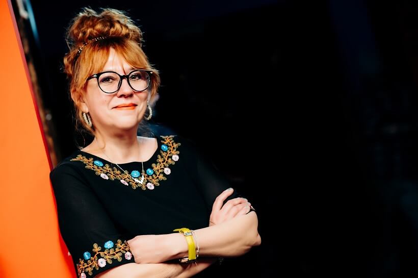 Лили Георгиева - жената, която създава изкуство с помощта на изкуствен интелект