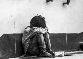 Полицията разби мрежа от сайтове за детска порнография